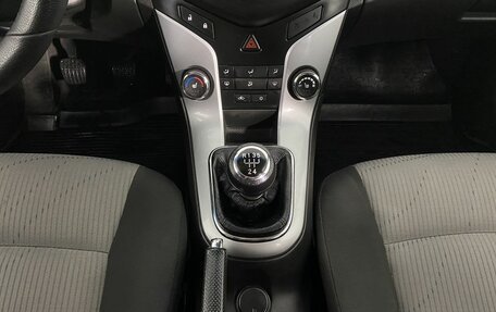 Chevrolet Cruze II, 2013 год, 739 000 рублей, 16 фотография