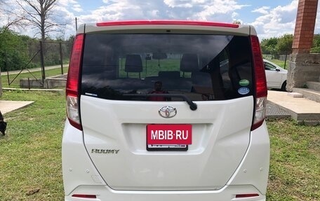 Toyota Roomy I, 2020 год, 1 350 000 рублей, 2 фотография