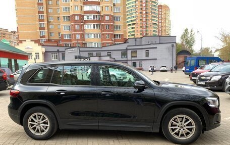 Mercedes-Benz GLB, 2020 год, 3 290 000 рублей, 7 фотография