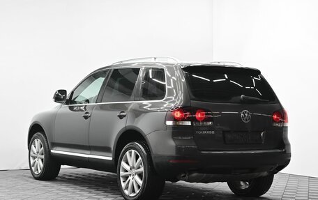 Volkswagen Touareg III, 2010 год, 1 295 000 рублей, 3 фотография