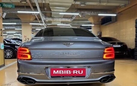 Bentley Flying Spur, 2021 год, 19 160 000 рублей, 4 фотография
