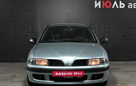 Mitsubishi Carisma I, 2003 год, 300 000 рублей, 2 фотография
