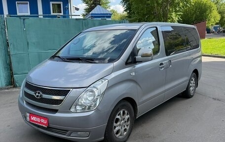 Hyundai Grand Starex Grand Starex I рестайлинг 2, 2013 год, 1 500 000 рублей, 1 фотография