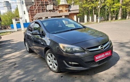 Opel Astra J, 2013 год, 805 000 рублей, 1 фотография