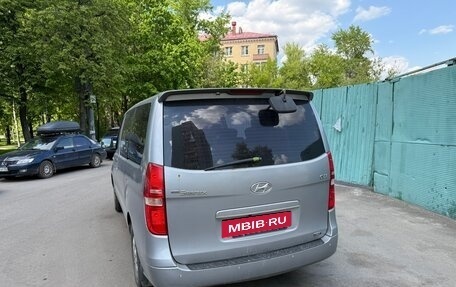 Hyundai Grand Starex Grand Starex I рестайлинг 2, 2013 год, 1 500 000 рублей, 3 фотография