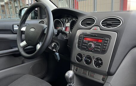 Ford Focus II рестайлинг, 2011 год, 700 000 рублей, 18 фотография
