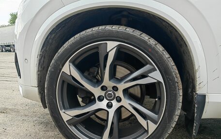 Volvo XC90 II рестайлинг, 2017 год, 3 950 000 рублей, 11 фотография