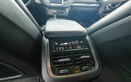 Volvo XC90 II рестайлинг, 2017 год, 3 950 000 рублей, 15 фотография