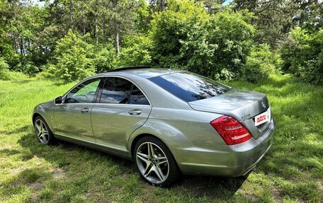 Mercedes-Benz S-Класс, 2010 год, 2 300 000 рублей, 3 фотография