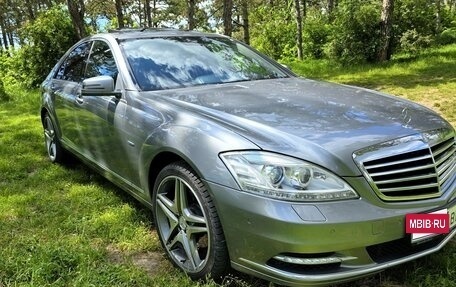 Mercedes-Benz S-Класс, 2010 год, 2 300 000 рублей, 7 фотография