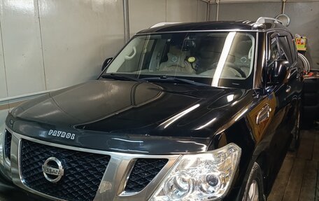 Nissan Patrol, 2010 год, 2 150 000 рублей, 13 фотография