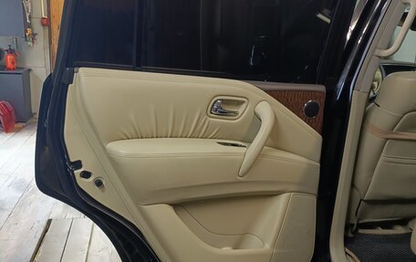Nissan Patrol, 2010 год, 2 150 000 рублей, 16 фотография