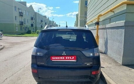Mitsubishi Outlander III рестайлинг 3, 2008 год, 950 000 рублей, 7 фотография