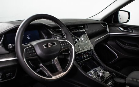 Jeep Grand Cherokee, 2022 год, 10 400 000 рублей, 9 фотография