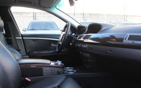 BMW 7 серия, 2005 год, 889 999 рублей, 12 фотография