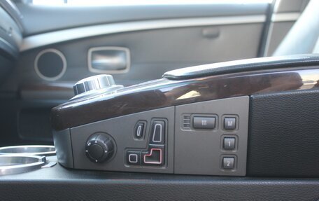 BMW 7 серия, 2005 год, 889 999 рублей, 20 фотография