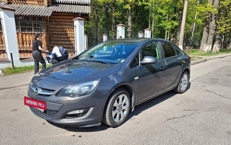 Opel Astra J, 2013 год, 805 000 рублей, 5 фотография