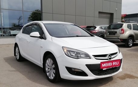 Opel Astra J, 2014 год, 699 000 рублей, 5 фотография