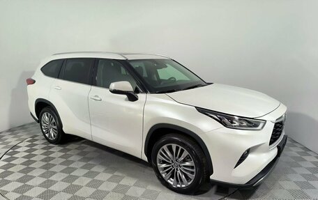 Toyota Highlander, 2024 год, 5 700 000 рублей, 8 фотография