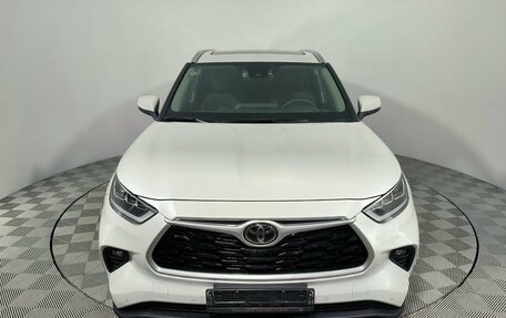 Toyota Highlander, 2024 год, 5 700 000 рублей, 9 фотография