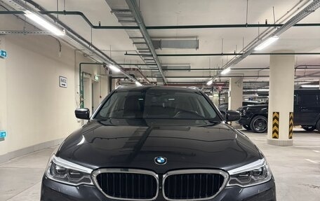 BMW 5 серия, 2018 год, 4 500 000 рублей, 1 фотография