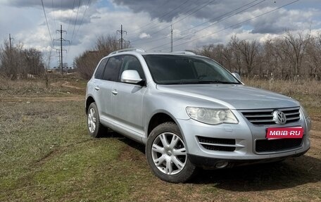 Volkswagen Touareg III, 2009 год, 1 350 000 рублей, 1 фотография
