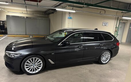 BMW 5 серия, 2018 год, 4 500 000 рублей, 5 фотография
