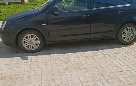 Volkswagen Polo IV рестайлинг, 2004 год, 225 000 рублей, 2 фотография