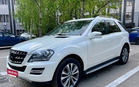 Mercedes-Benz M-Класс, 2011 год, 1 850 000 рублей, 2 фотография