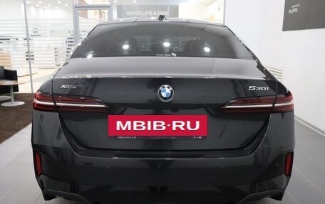 BMW 5 серия, 2023 год, 8 995 000 рублей, 16 фотография