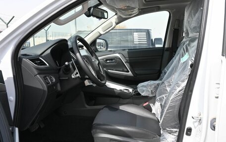 Mitsubishi Pajero Sport III рестайлинг, 2023 год, 5 200 000 рублей, 14 фотография