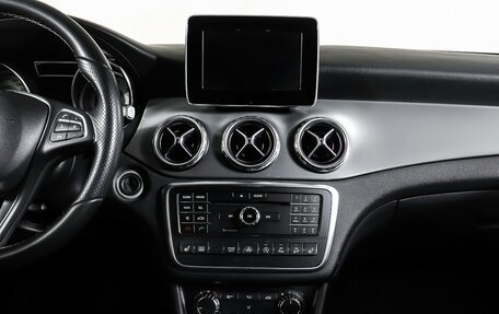 Mercedes-Benz GLA, 2016 год, 2 076 000 рублей, 14 фотография