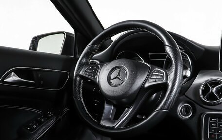 Mercedes-Benz GLA, 2016 год, 2 076 000 рублей, 15 фотография