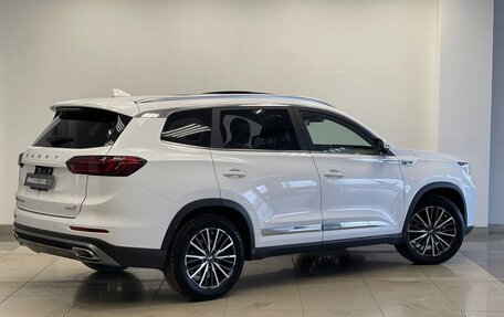 Chery Tiggo 8 Pro, 2022 год, 1 980 000 рублей, 5 фотография