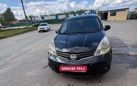 Nissan Note II рестайлинг, 2011 год, 650 000 рублей, 2 фотография