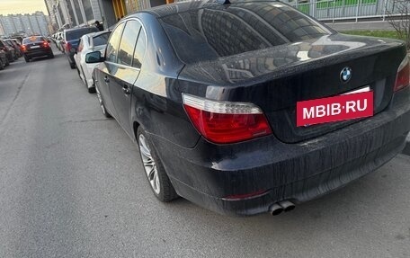 BMW 5 серия, 2008 год, 950 000 рублей, 2 фотография