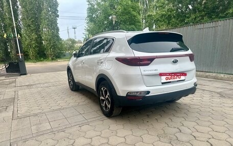 KIA Sportage IV рестайлинг, 2021 год, 1 947 000 рублей, 5 фотография