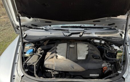 Volkswagen Touareg III, 2009 год, 1 350 000 рублей, 22 фотография