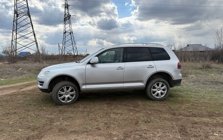Volkswagen Touareg III, 2009 год, 1 350 000 рублей, 24 фотография
