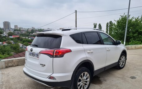 Toyota RAV4, 2016 год, 2 450 000 рублей, 4 фотография