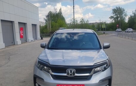 Honda Pilot III рестайлинг, 2020 год, 3 500 000 рублей, 11 фотография