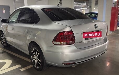 Volkswagen Polo VI (EU Market), 2015 год, 900 000 рублей, 21 фотография