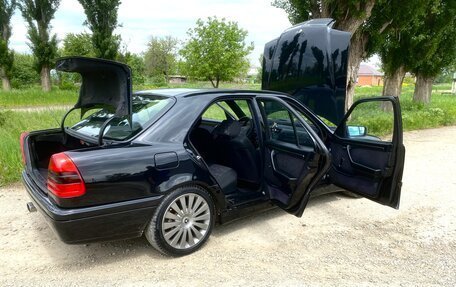 Mercedes-Benz C-Класс, 1996 год, 395 000 рублей, 24 фотография