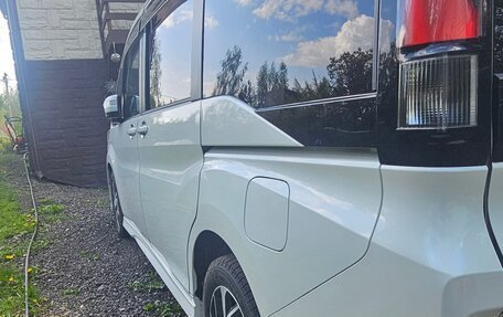 Honda Stepwgn IV, 2018 год, 2 750 000 рублей, 7 фотография