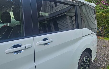 Honda Stepwgn IV, 2018 год, 2 750 000 рублей, 9 фотография