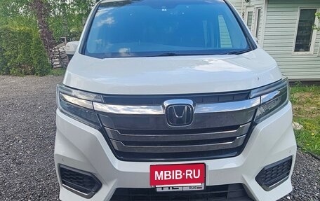 Honda Stepwgn IV, 2018 год, 2 750 000 рублей, 14 фотография