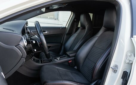 Mercedes-Benz GLA, 2014 год, 1 579 000 рублей, 10 фотография