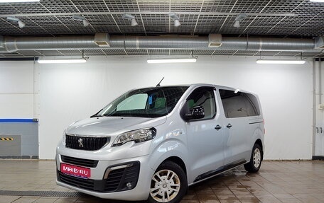 Peugeot Traveller I, 2018 год, 2 300 000 рублей, 2 фотография
