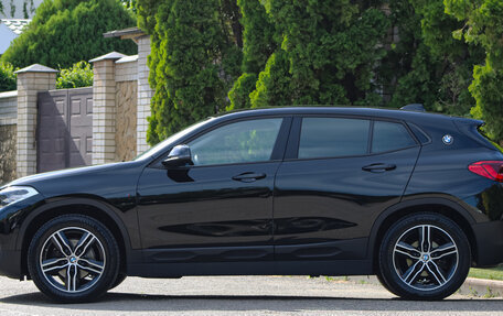 BMW X2, 2018 год, 2 500 000 рублей, 4 фотография