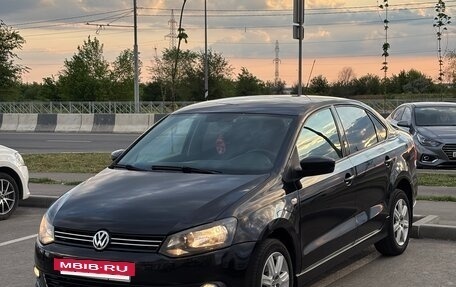 Volkswagen Polo VI (EU Market), 2010 год, 750 000 рублей, 2 фотография